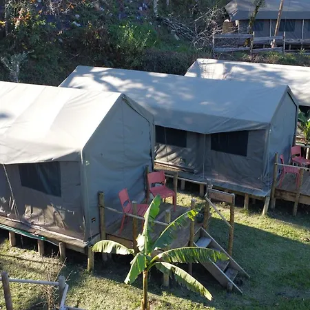 Tente de luxe Safari Glamping Portugal Flamingo Ventosa (Braga)